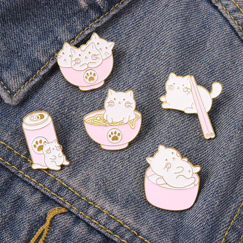 Pinky Food Cat Enamel Brooch Pin