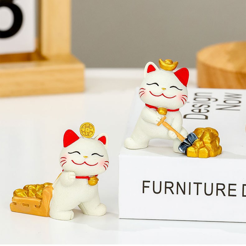 Gold Digging Fortune Lucky Cat Figurine