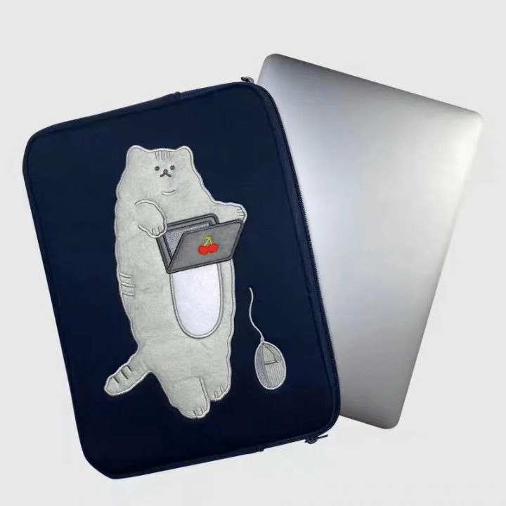 Tablet Laptop Embroidery Sleeve – Blue Cat On Laptop