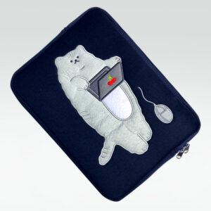 Tablet Laptop Embroidery Sleeve - Blue Cat On Laptop