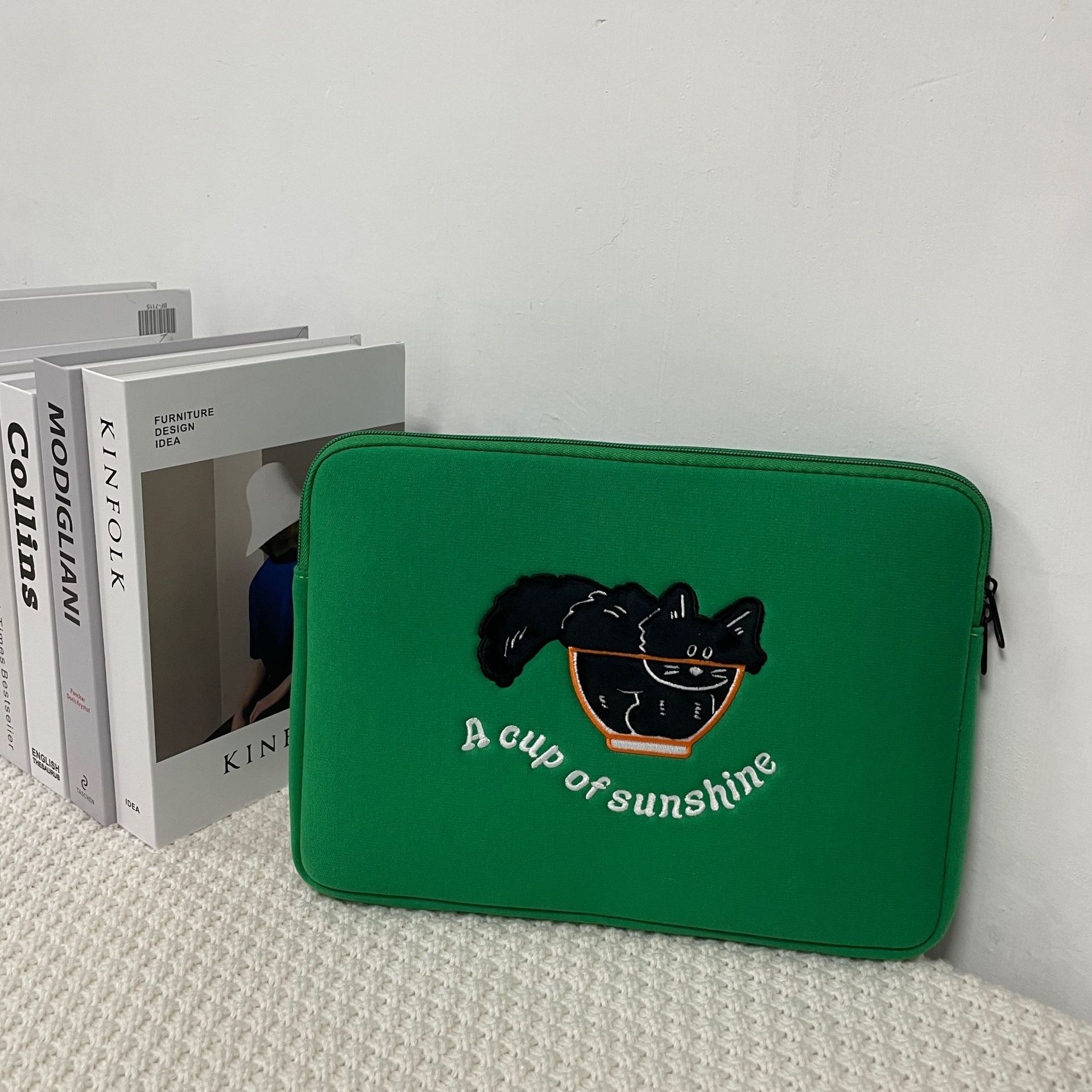 Tablet Laptop Embroidery Sleeve – Green Cup of Cat