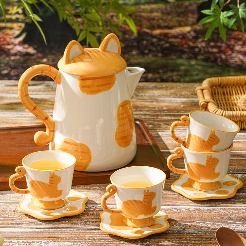 Oyen Ceramic Teapot Set (Teapot + Tea Cups + Saucers)